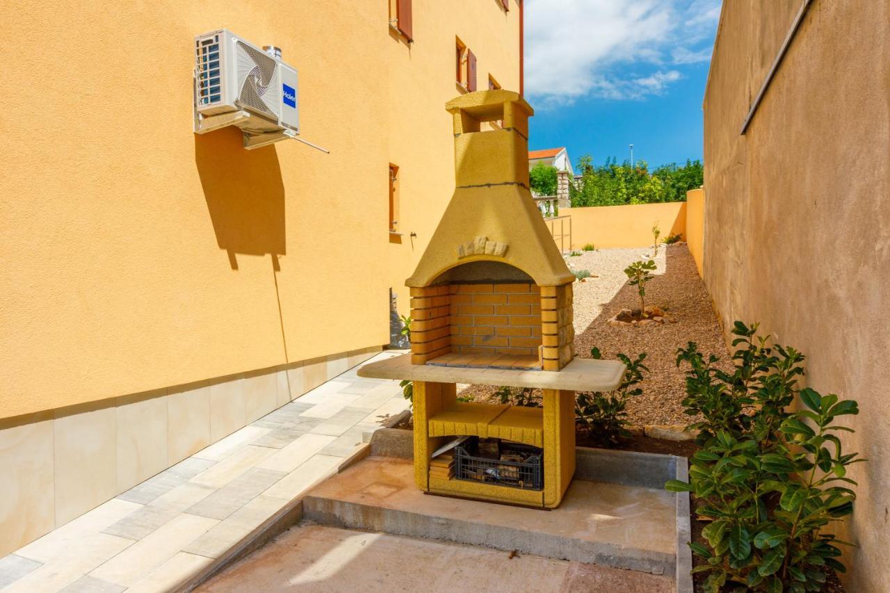 House View Διαμέρισμα Novi Vinodolski Εξωτερικό φωτογραφία