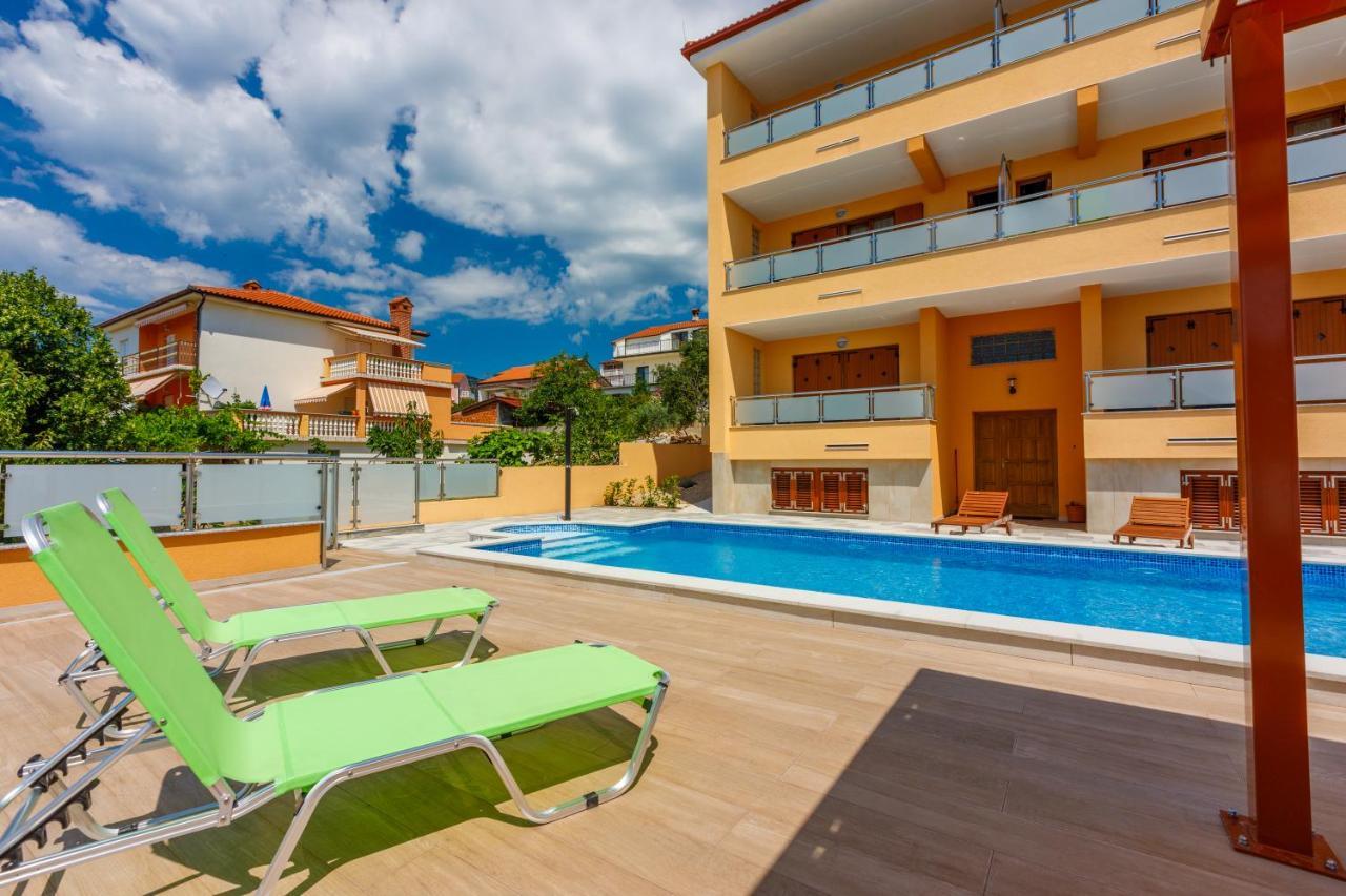 House View Διαμέρισμα Novi Vinodolski Εξωτερικό φωτογραφία